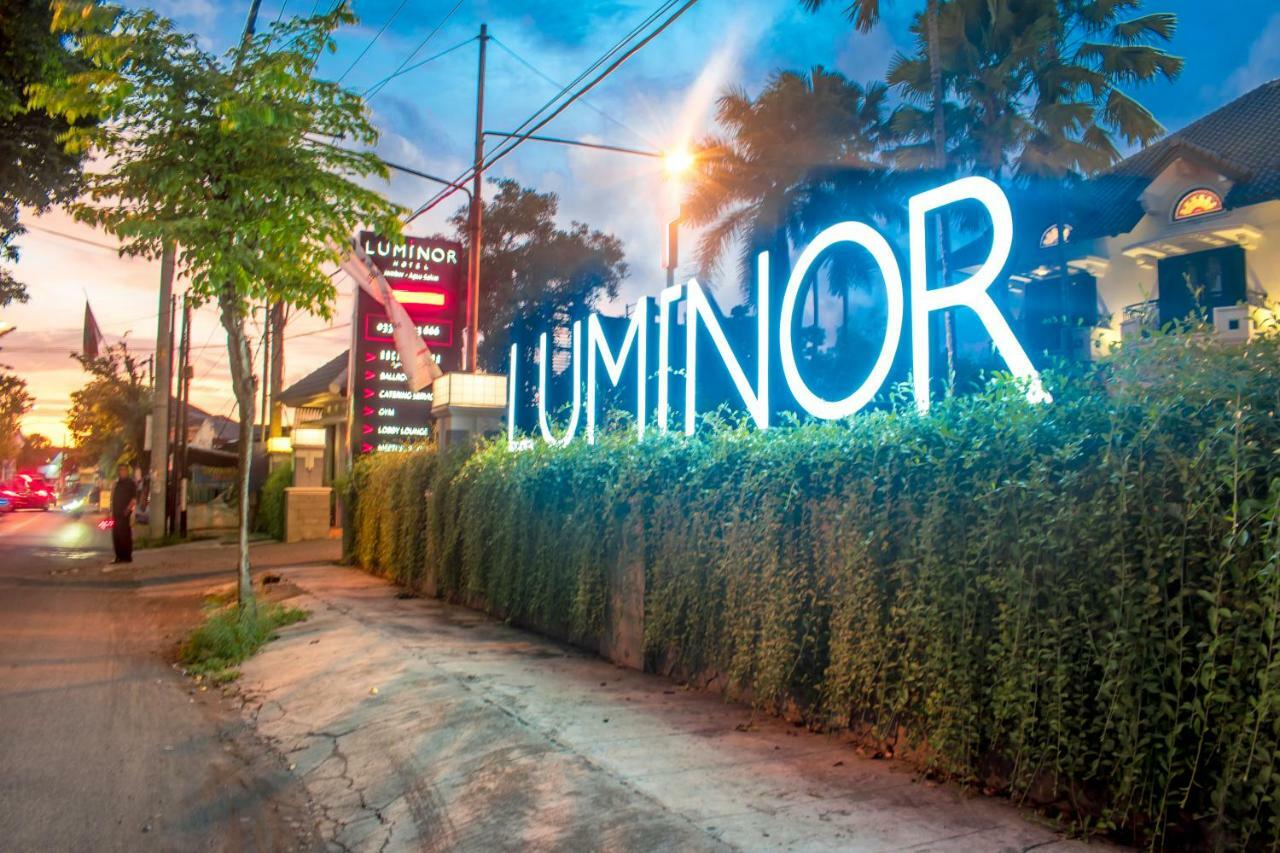 Luminor Hotel Jember By Wh 外观 照片
